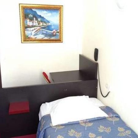 Vintimille Hotel Париж Екстериор снимка